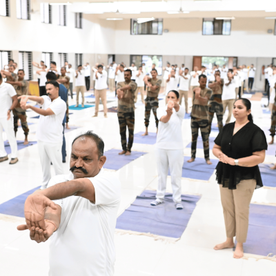 Ergophyx provides a employee physical well-being program to the SURAT POLICE and helps them understand the benefits of workplace wellness programs.